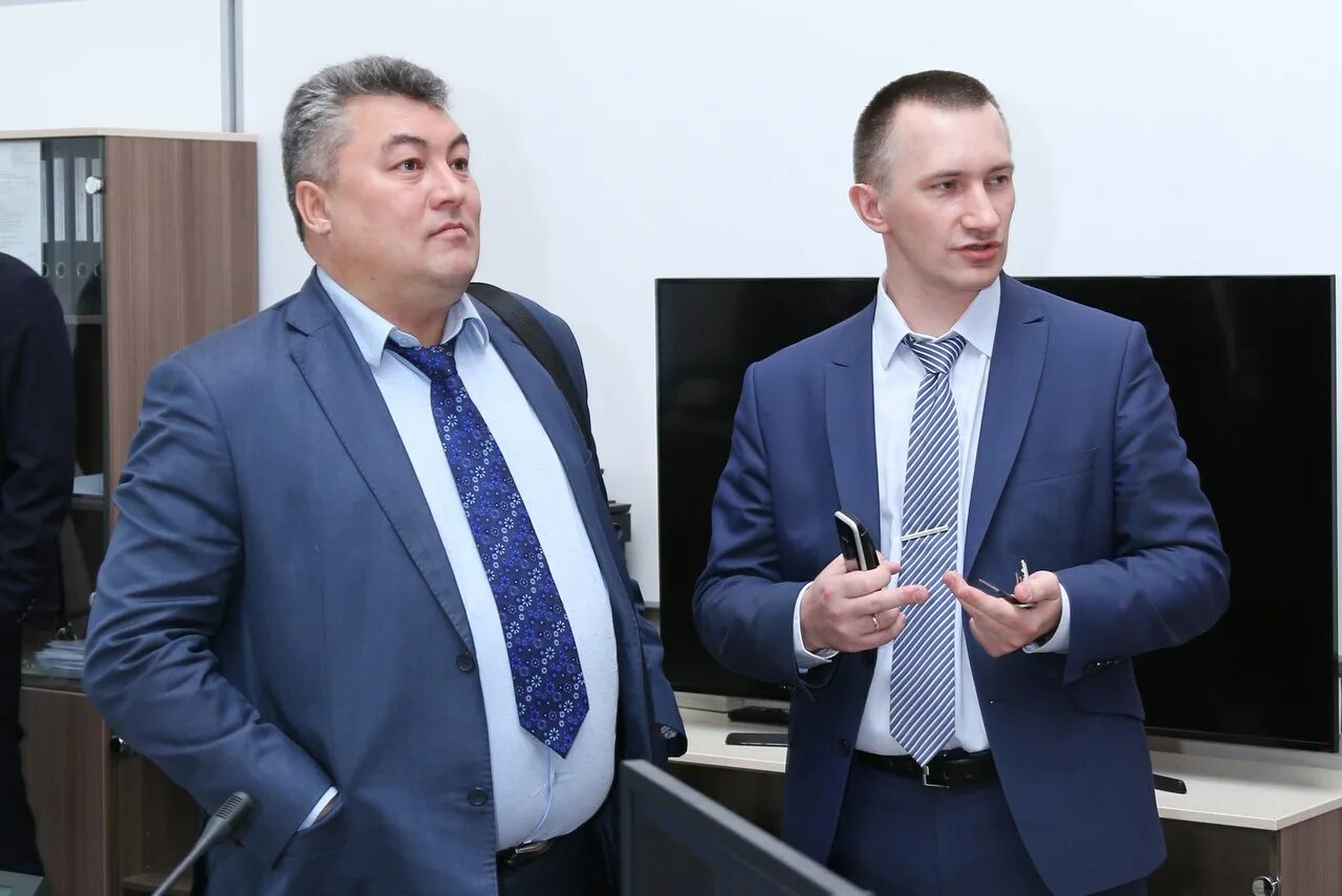 Минтопэнерго тыва сайт. Министр топлива и энергетики республики тыва. артеменков красноярское рду. министр энергетики красноярского края.