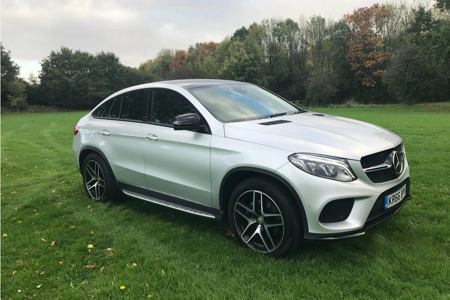 Мерседес gl 350d. Мерседес Бенц GLE 350 Д. Мерседес-Бенц GLE купе 350 4matic. Мерседес Бенц GLE Coupe 350д. Купить мерседес 350d