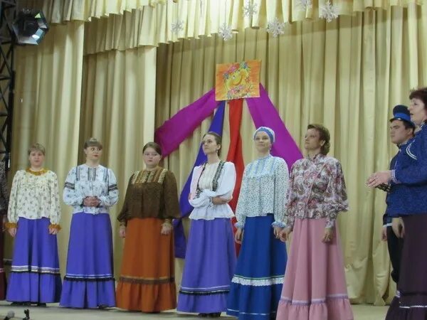 Дк поселок добринка. Дк петровское. Дк петровское. Челябинский дк "автомобилист". Челябинский дк "автомобилист".