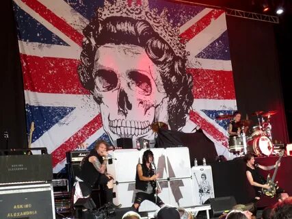 Asking alexandria alone