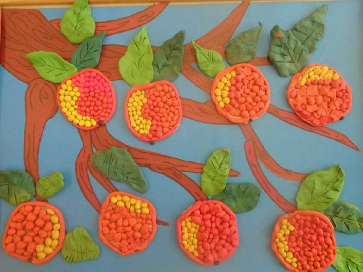 Пластилинография ягоды в старшей группе. Пластилинография овощи и фрукты. Аппликация на тему овощи. Аппликация на тему фрукты. Фрукты урок 1 класс