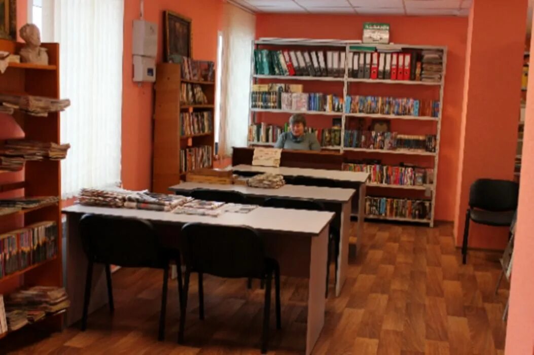 Детская библиотека новая усмань фото. Библиотека новая усмань. Библиотека усмань. Библиотека усмань. Детская библиотека новая усмань.