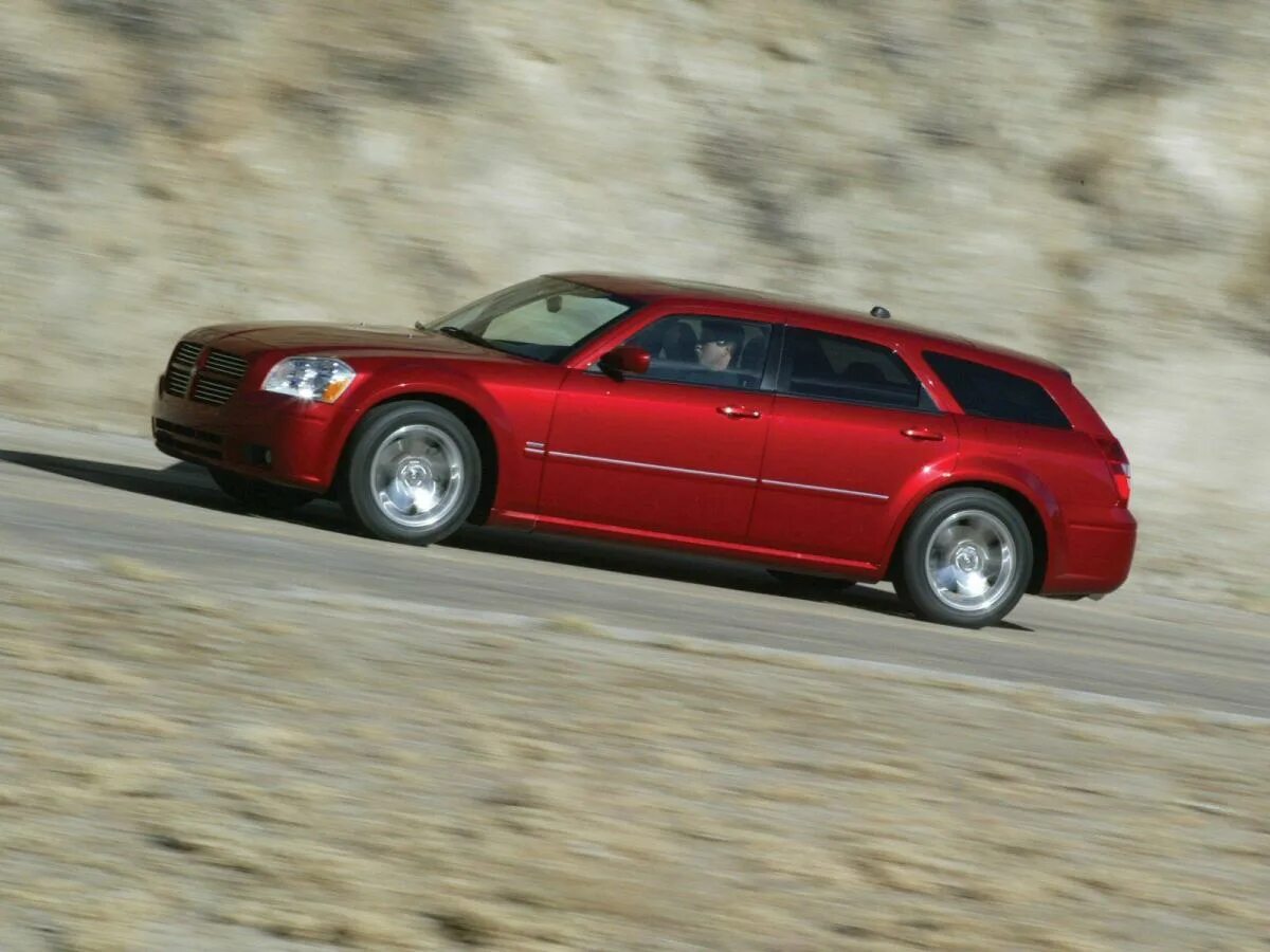Dodge magnum 2007. Dodge magnum 2023. Dodge magnum универсал srt. Dodge magnum rt 2005. Dodge magnum srt8 2008.