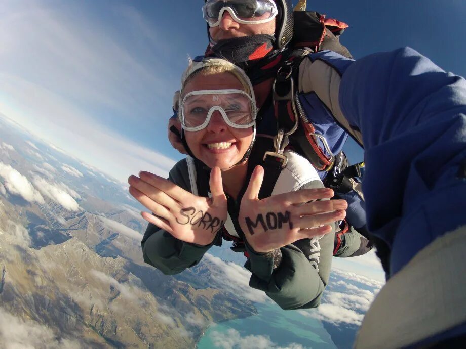 моменты жизни. сейчас самый лучший момент. лучший момент в жизни. сейчас самый лучший момент. радость жизни любовь.