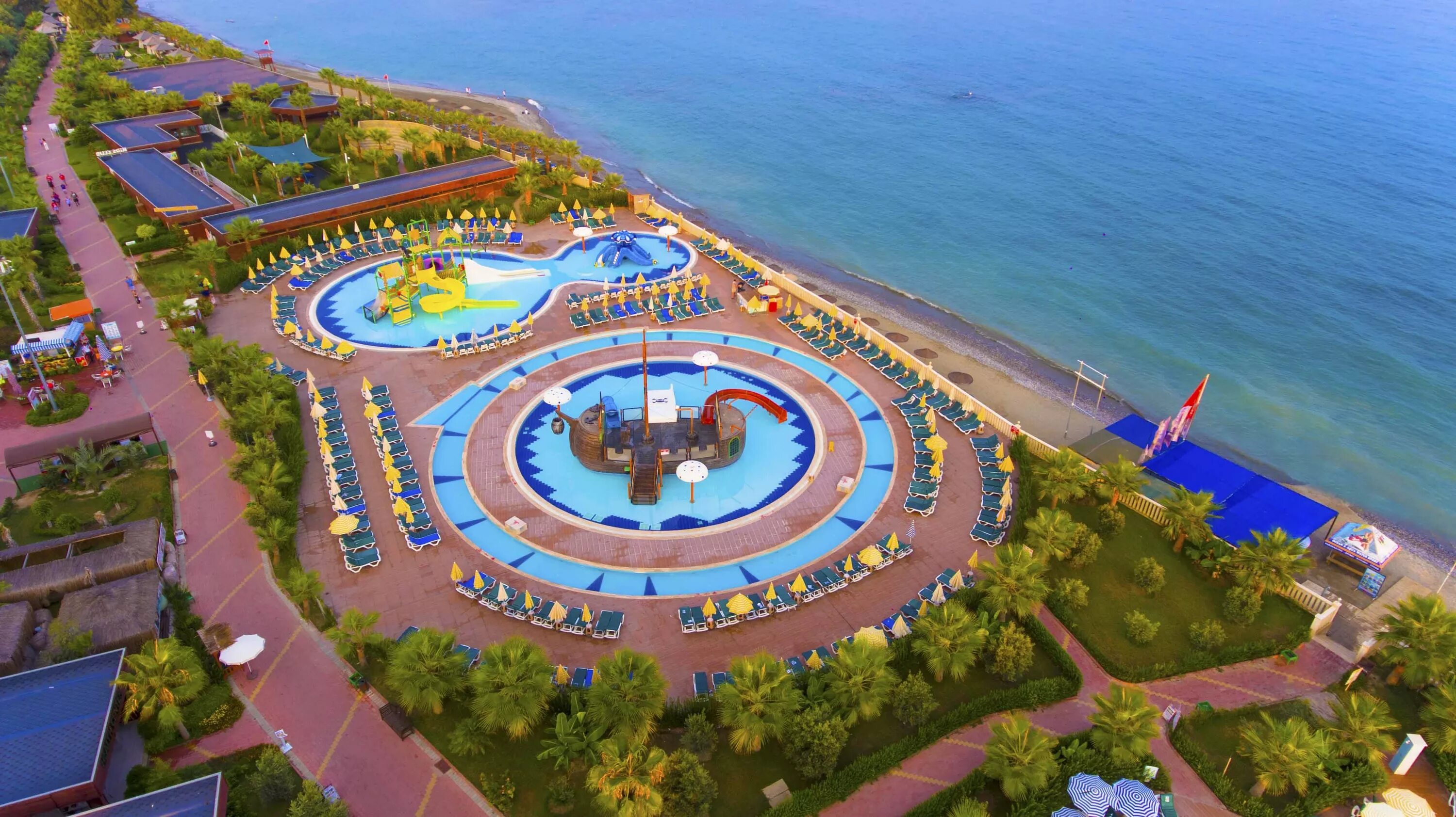 Eftalia splash 5 турция алания. Отель eftalia splash. Сплэш резорт. Эфталия аква турция аланья. Пляж эфталия сплэш.