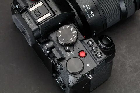 Panasonic s5