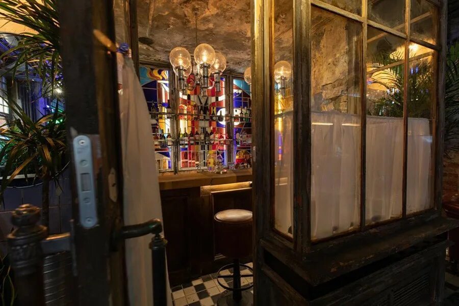 The smallest bar. Небольшой бар. The smallest bar. Живопись для паба. The smallest bar.