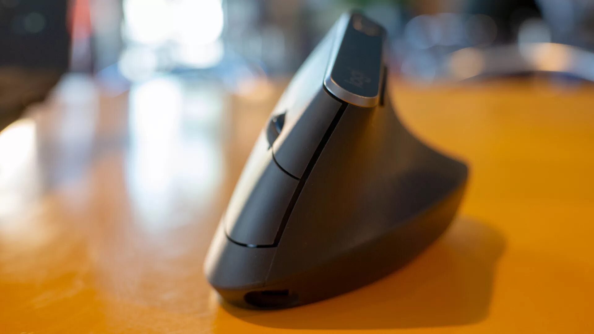 Logitech mx vertical. Logitech vertical mouse. logitech mx 740. logitech ms vertical.