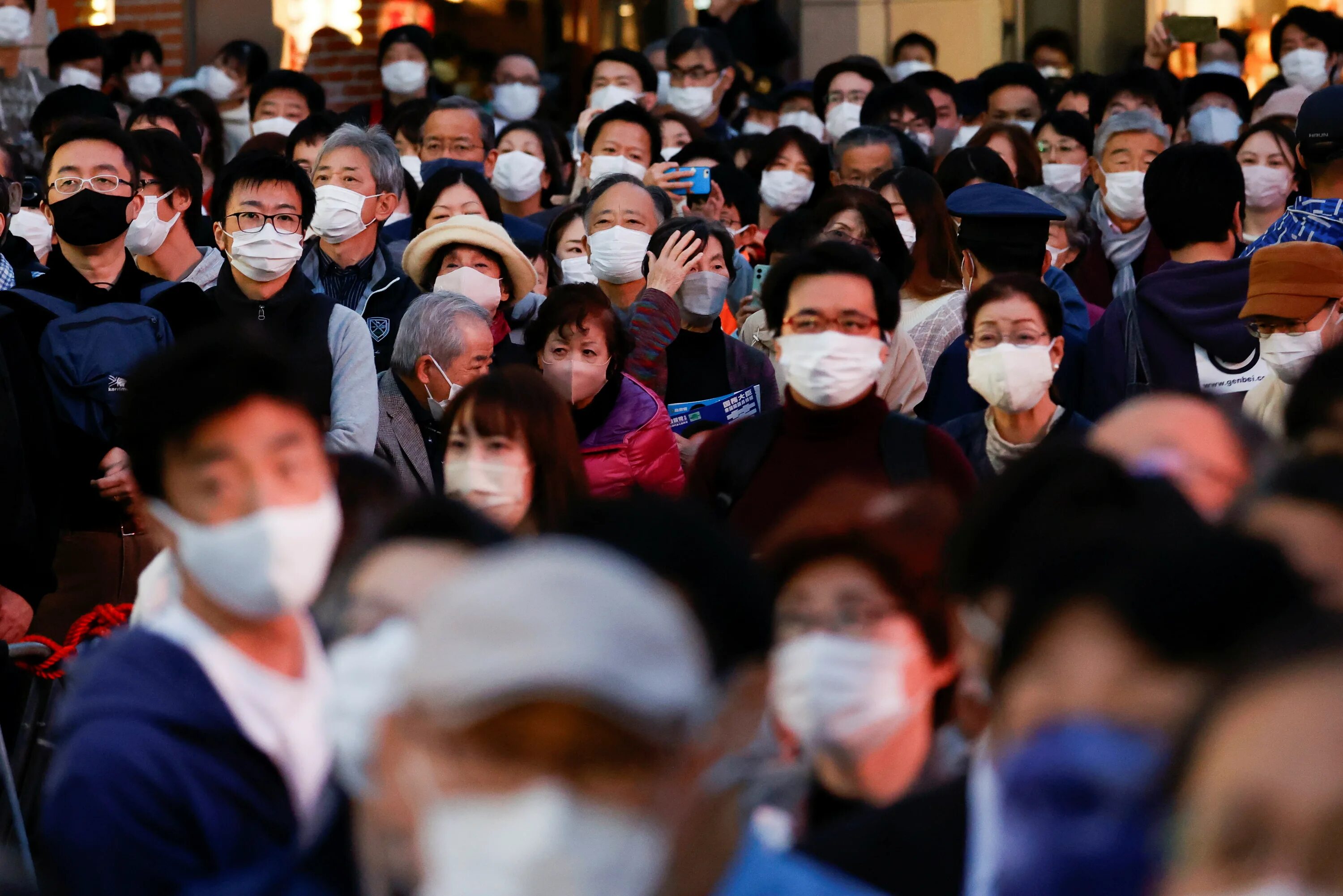 Japan Covid 19. Массовые заболевания в Японии. Японские ученые. Пандемия в Японии. Новый вирус в японии