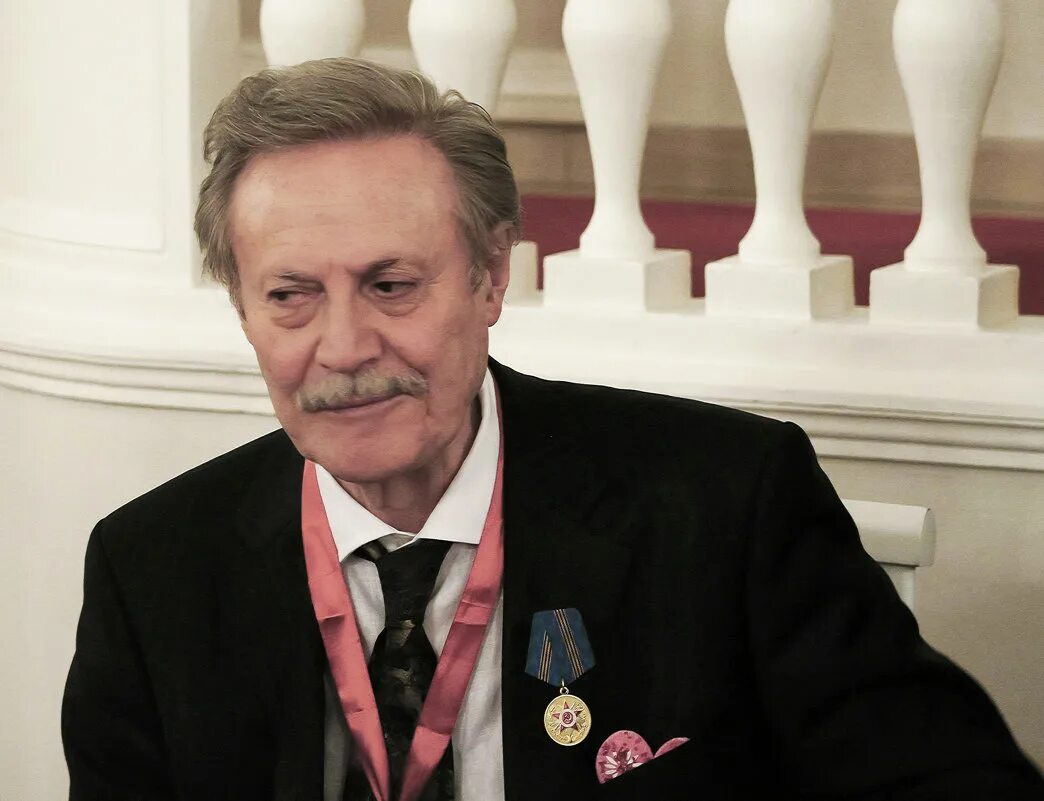 с какого года актер соломин