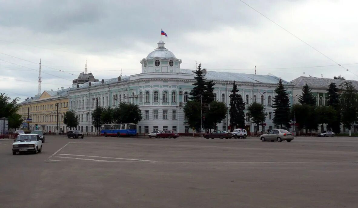 Город Калинин (Тверь) Советская площадь. Тверская площадь Тверь. Главная площадь Твери. Площадь Михаила Тверского Тверь. Муниципальные учреждения твери