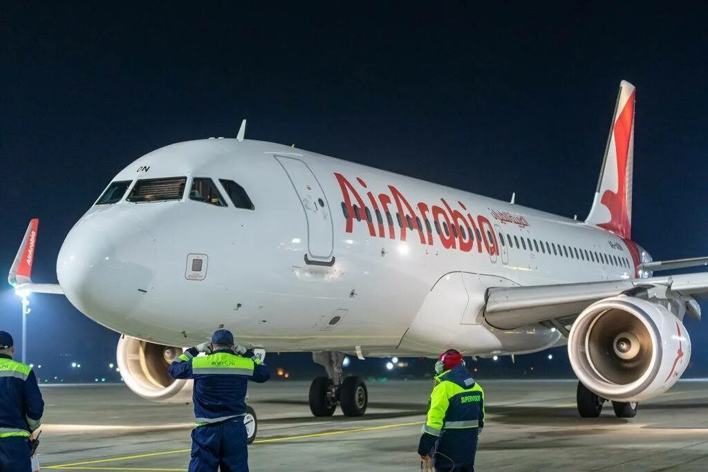 Аир арабия отзывы. Арабия эйрлайнс. Air arabia салон. Air arabia отзывы. Аир арабия отзывы.