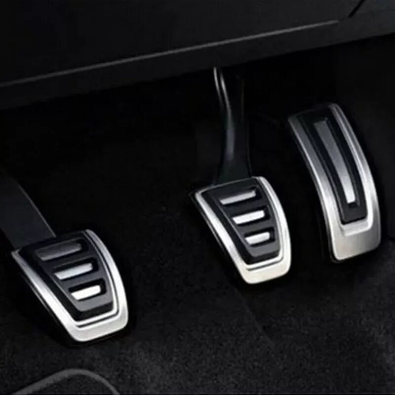 Машины на механике купить. Педали Volkswagen гольф 7. Golf 5 2 Pedals. Педаль газа Skoda Octavia a7. Накладки на педали Джетта 6 МКПП.