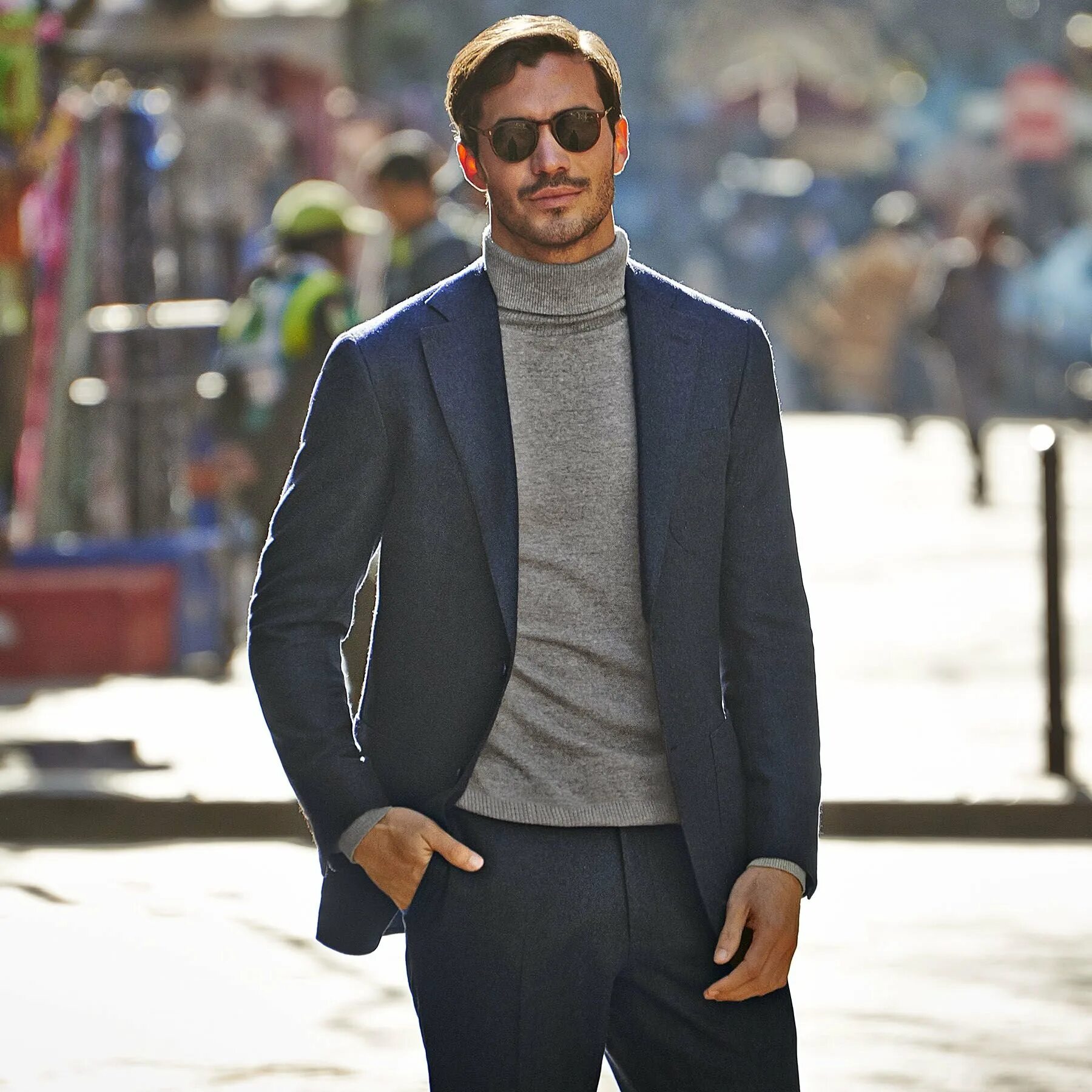 Лук с водолазкой мужской. Стильный мужской образ. Мужской стиль с водолазкой. Стильный мужской образ. Тотал блэк стайл для мужчин.