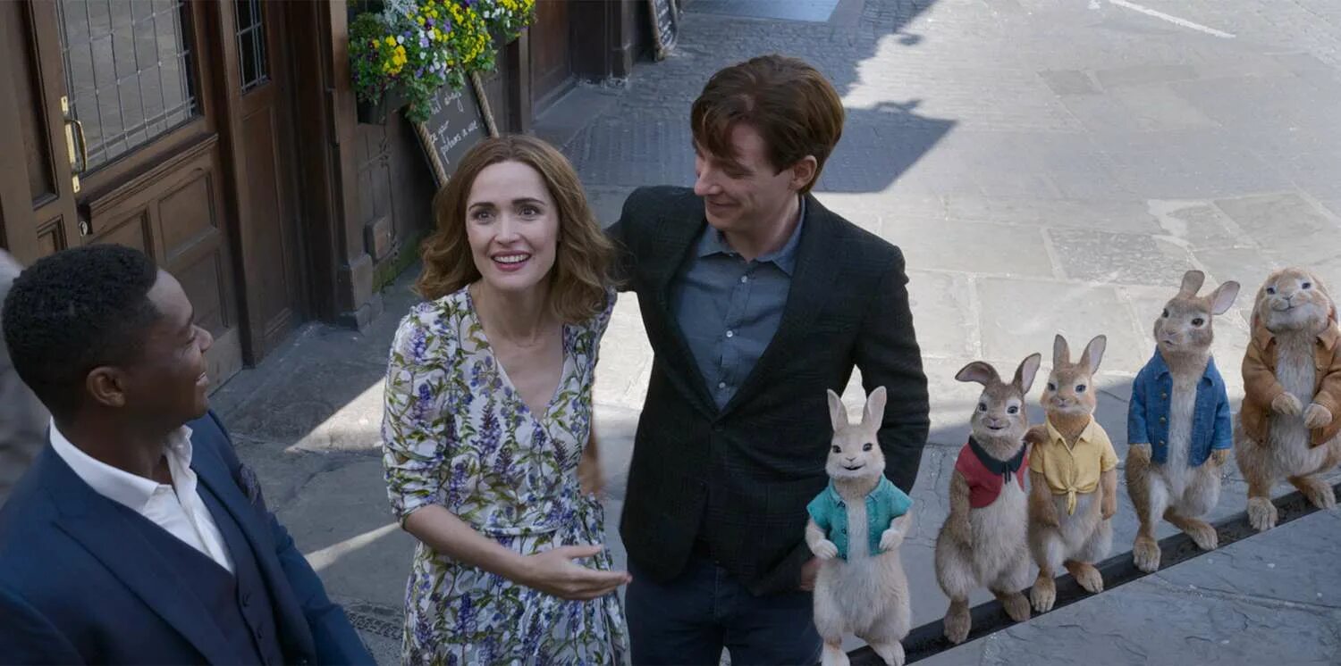 Rabbit movie. Роуз Бирн кролик Питер. Кролик Питер 2 / Peter Rabbit 2: the Runaway (2021).