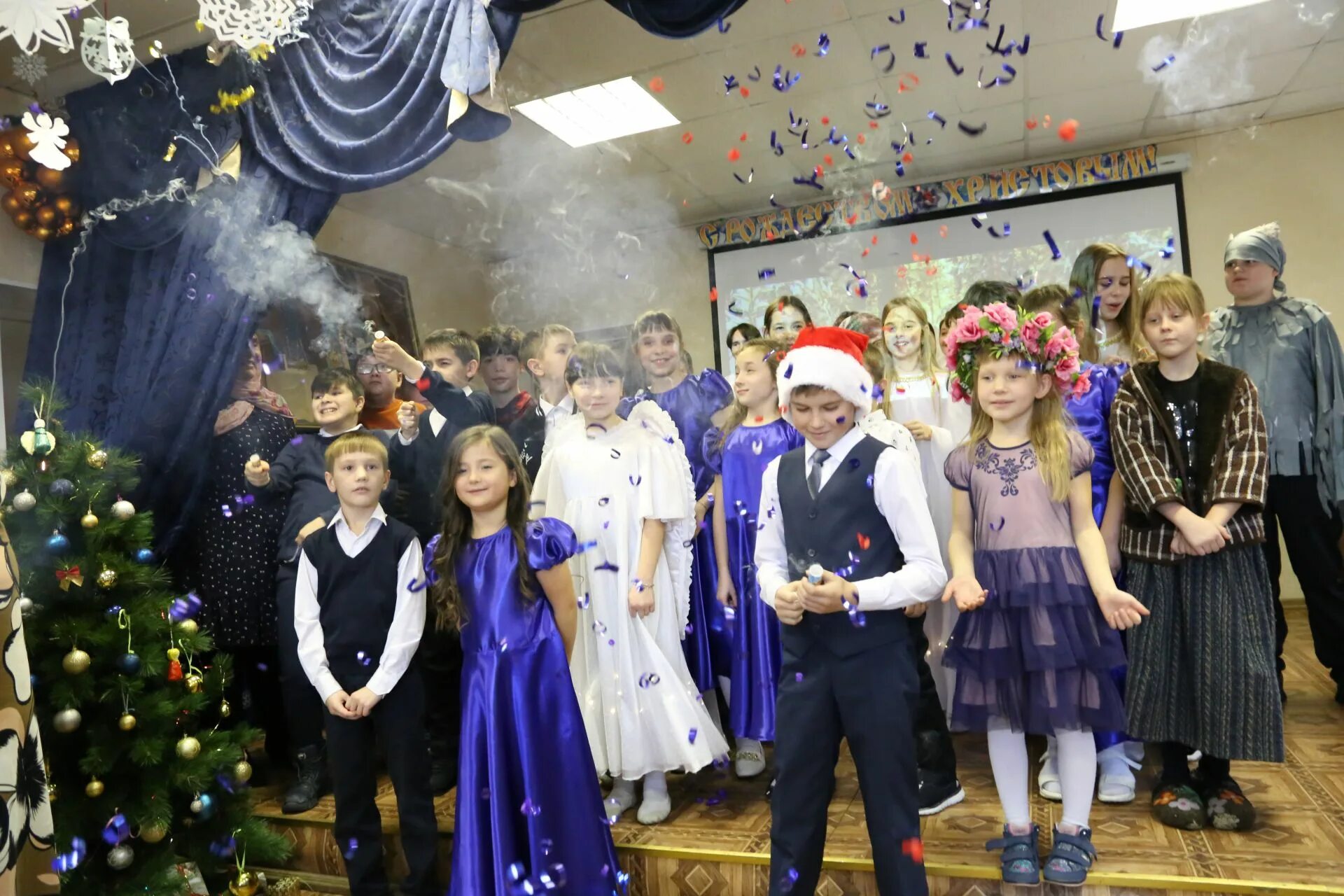 в школе прошло рождество