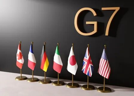 G 7 9