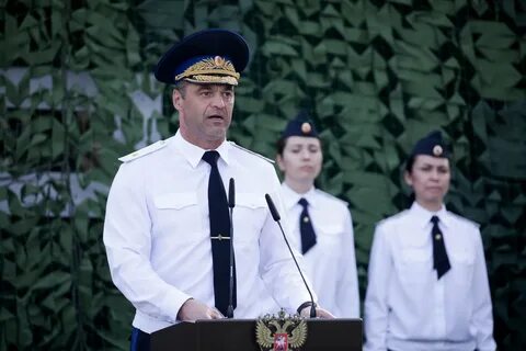 Служба молодых офицеров