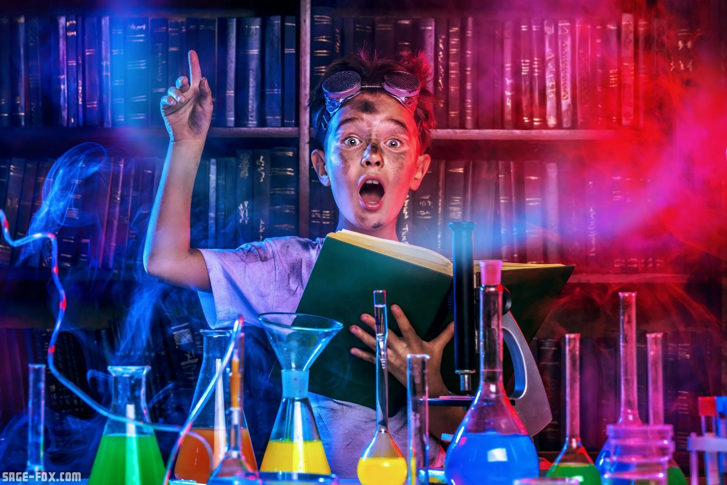 Экспериментатор трубы. Экспериментатор трубы. Ребенок ученый. Профессия химик. Малыши экспериментаторы.