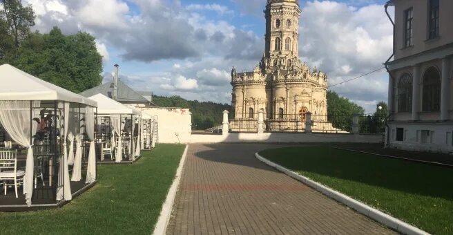 Голицын 30 поселок дубровицы фото Подмосковные усадьбы. Дубровицы. Пойдем, посмотрим! Дзен