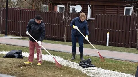 Приняли участие в месячнике благоустройства