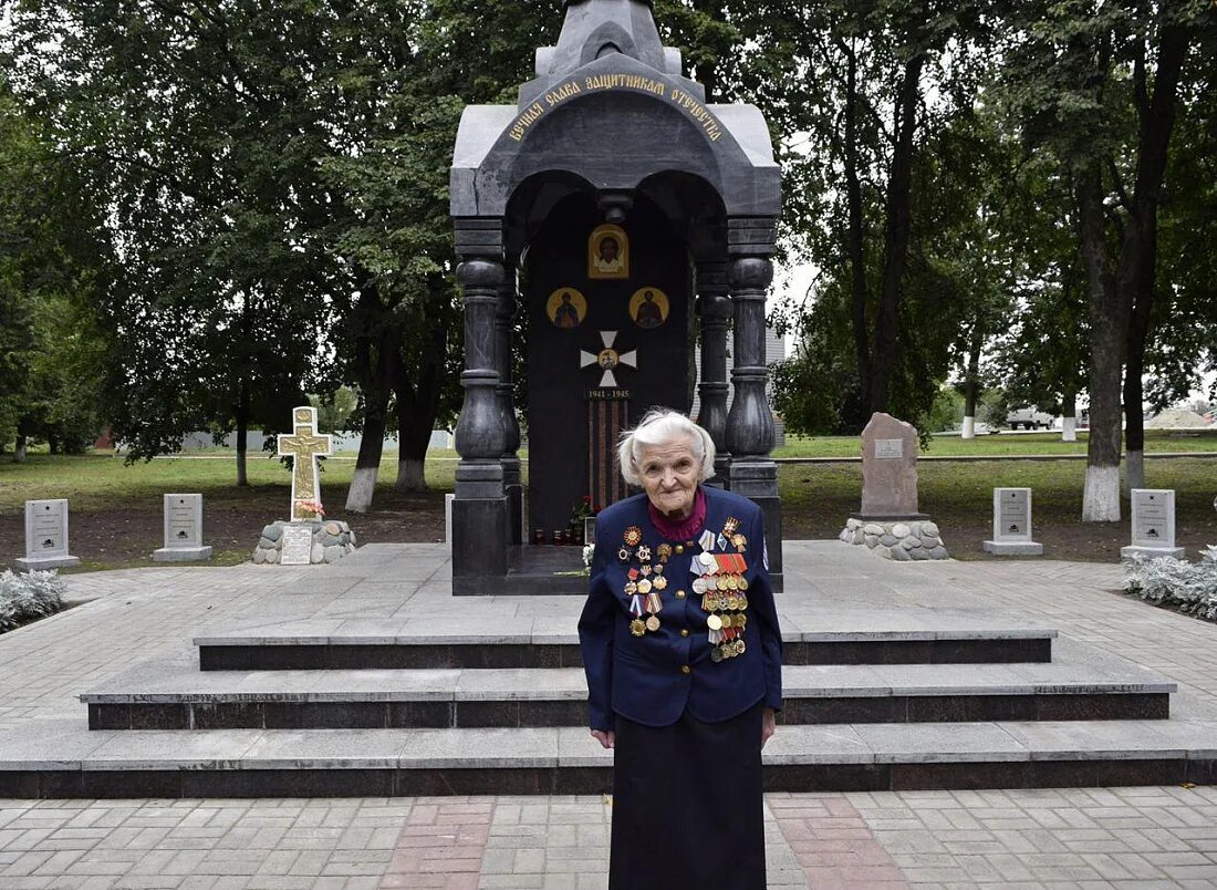 Погода курская область поныри на 10. Поныри мемориальный комплекс. мемориальный комплекс курская битва поныри. мемориал в понырях курской области. мемориал курская битва поныри.