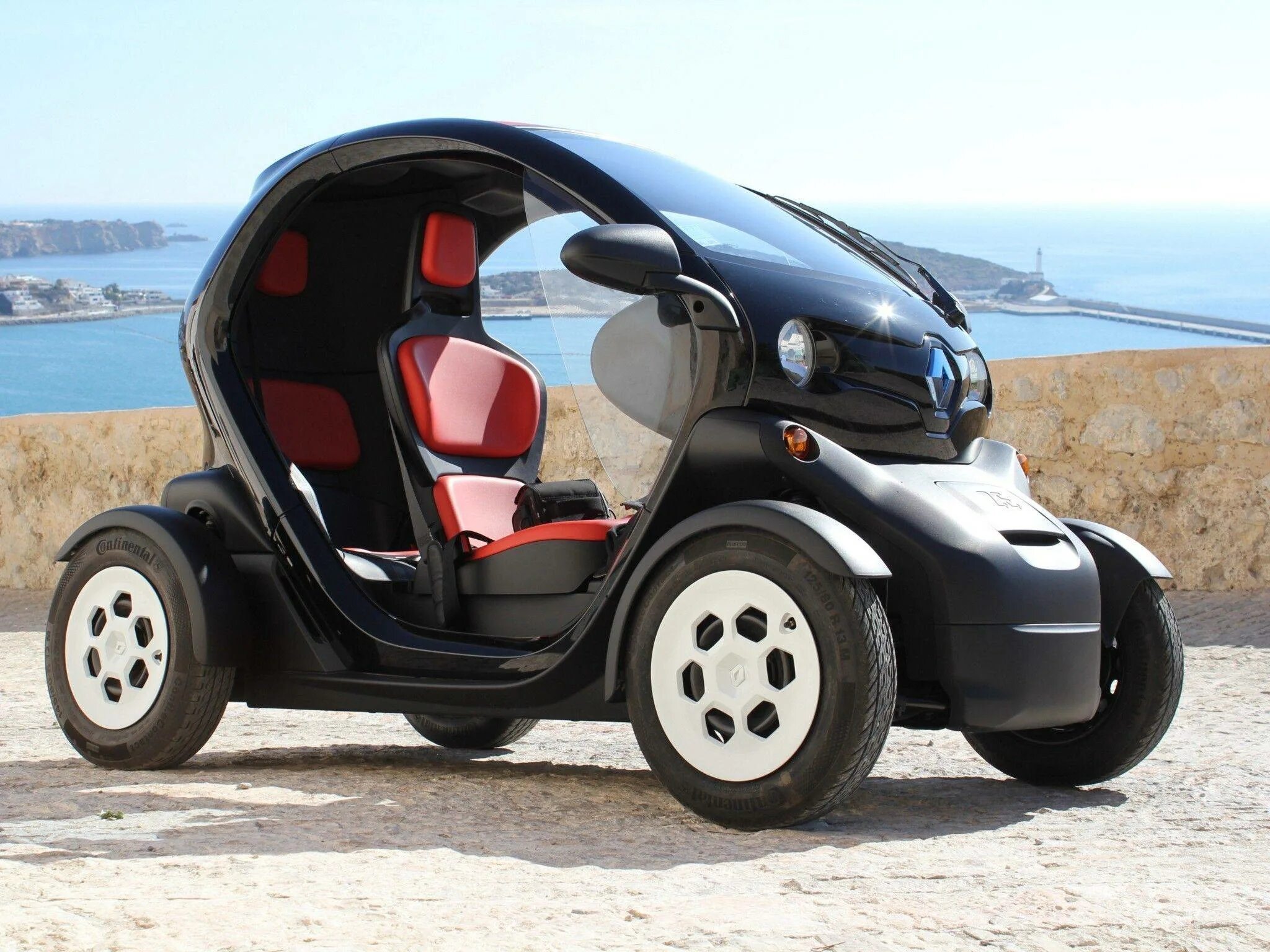 Электромобиль Рено Твизи. Renault электромобиль Twizy. Renault Twizy 2012. Renault Twizy 2017.