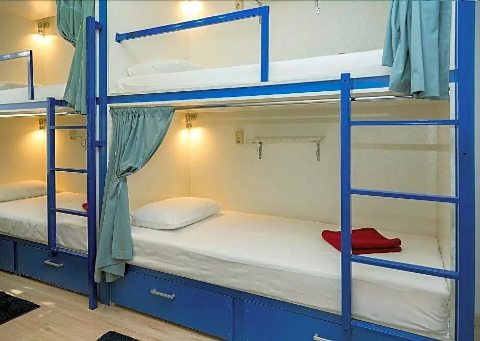 хостел 555. хостел в москве. хостелы рядом с м. хостел русь рязань. хостел like тула.