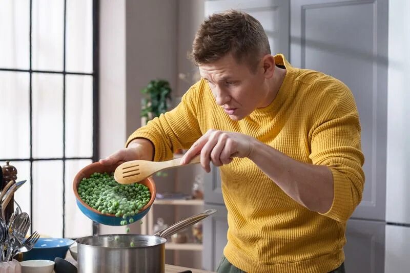 Программа просто кухня рецепты. Просто кухня последний выпуск. просто кухня на стс пасха. просто кухня сейчас. просто кухня на стс последний выпуск.