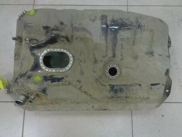 Бензобак на lifan x60. Топливный бак лифан солано. Бензобак lifan kp230. Бак топливный lifan solano. Топливный бак lifan x60.