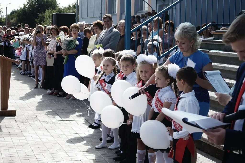 Погода в ипатово ставропольский край на неделю. Школа 1 г Ипатово Ипатовского района Ставропольского края. Ипатово школа 14. Школа 22 Ипатово. Школа 14 в Ипатово Ставропольский край.