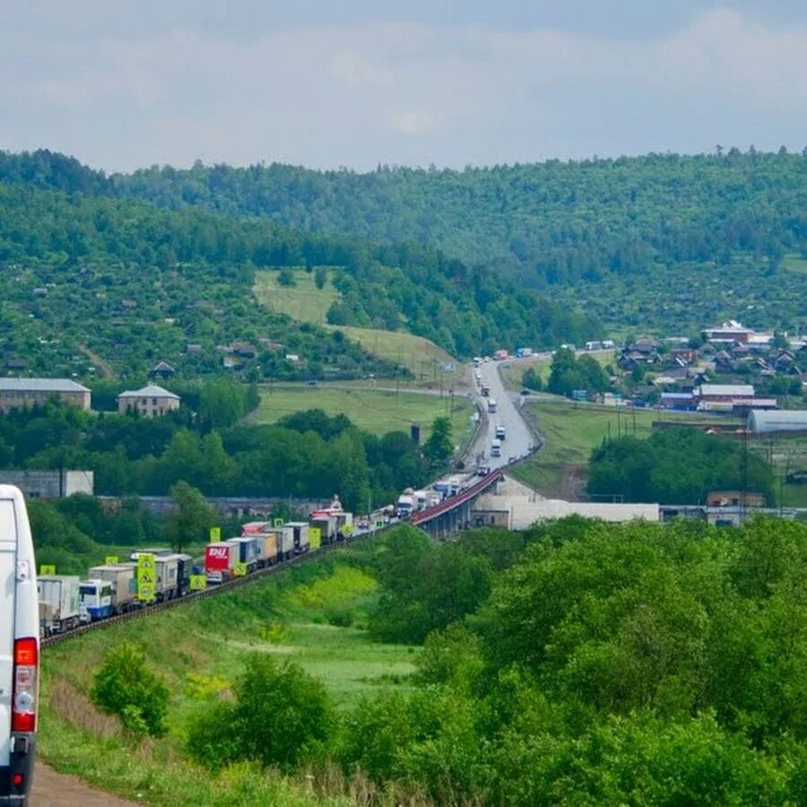 Дорога уфа челябинск. Уральские горы трасса Уфа Челябинск. Уральские горы перевал трасса м5. Трасса м5 Урал Уфа Челябинск. Трасса м5 Урал горы.