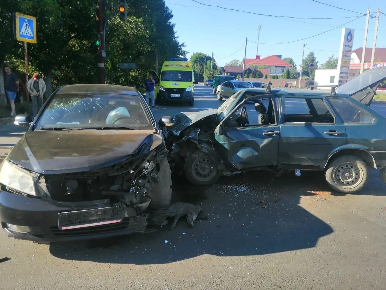 Новости сегодня иваново и ивановской области происшествия. ДТП на Ивановской улице.