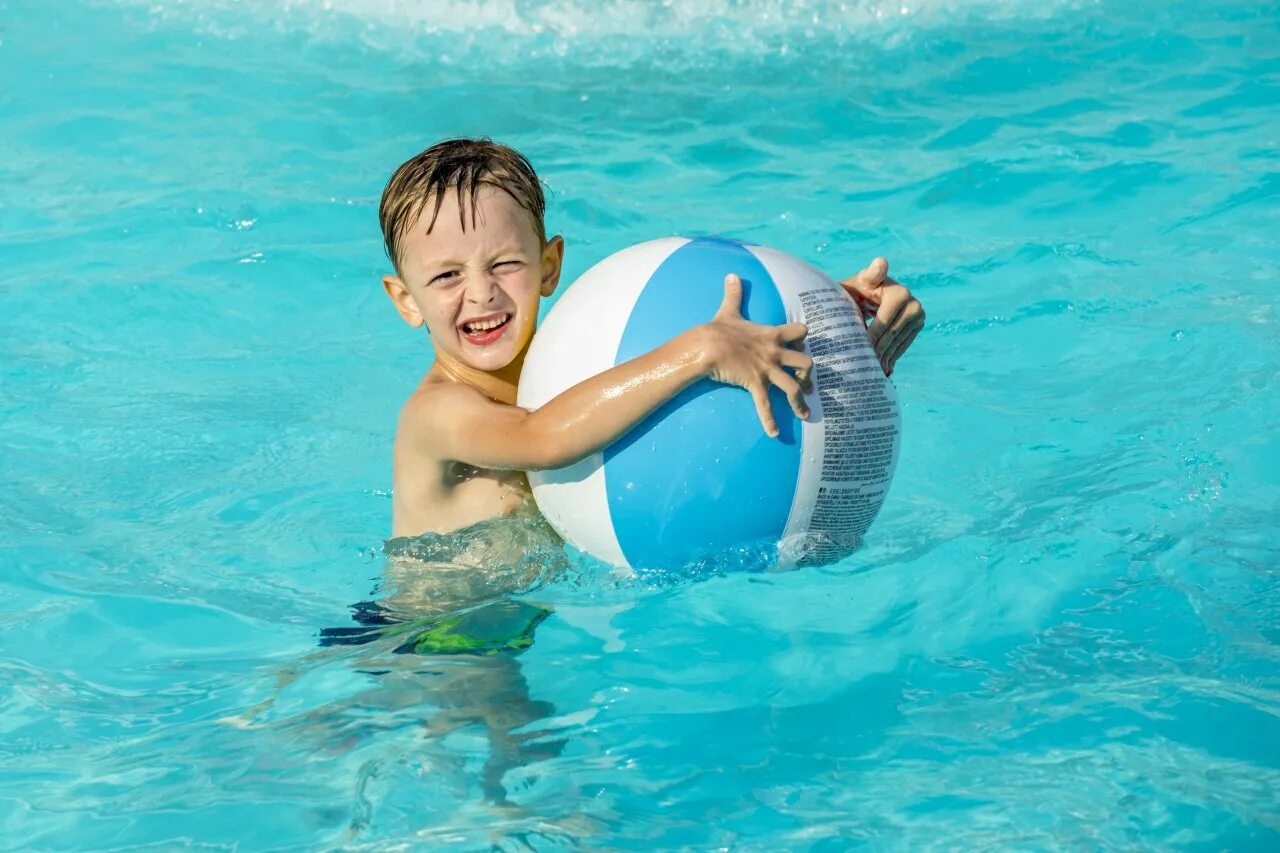 Prometey club hotel spa, лазаревское. бассейн в прометей лазаревское. Prometey club hotel spa 4 лазаревское. санаторий аквалоо сочи аквапарк. аквапарк маяк адлер.