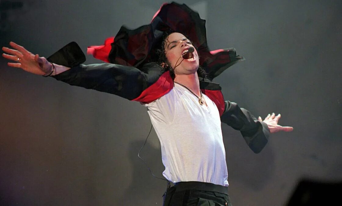 Песни майкла джексона earth. Michael Jackson.