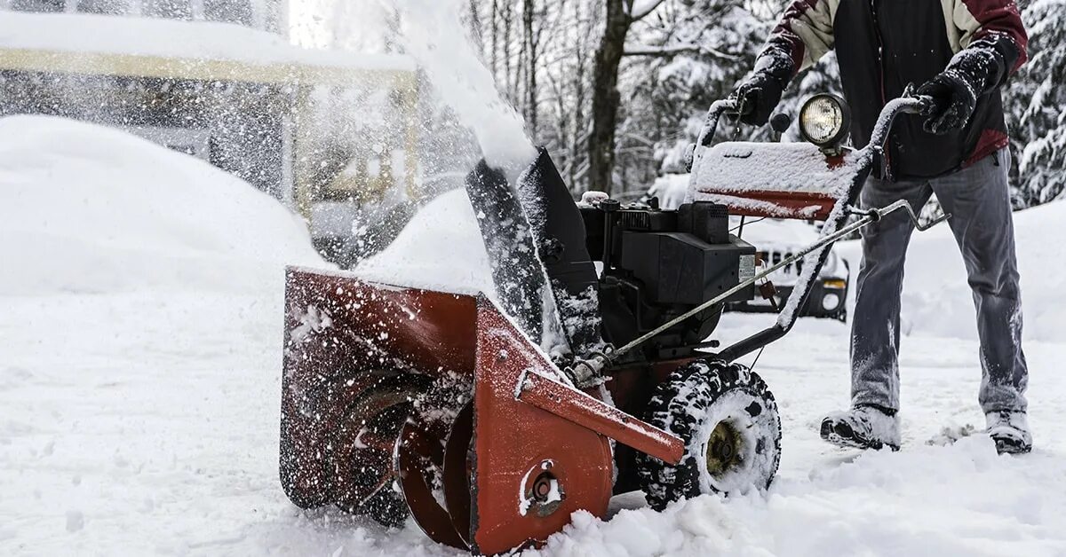 Снегоуборщик honda hss655etd1. Daewoo dast1080. Снегоуборщик klever stg 8062-ae. Конструкция снегоуборщика. Снегоуборочная техника.