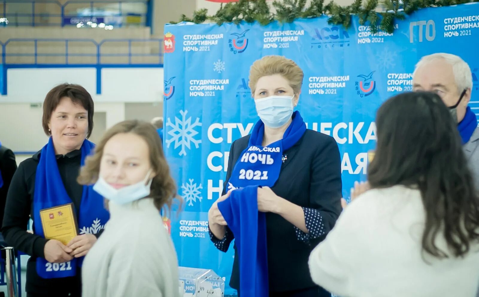 ледовый дворец судогда. ледовый дворец магас. керлинг арена красноярск. ледовый дворец в ленинске-кузнецком. федерация керлинга красноярска.