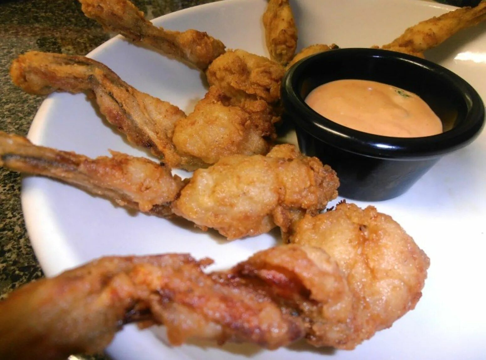 Frog legs. Лягушачьи лапки. Жареные лягушачьи лапки. Лягушачьи лапки по-французски. Лягушачьи консервы.