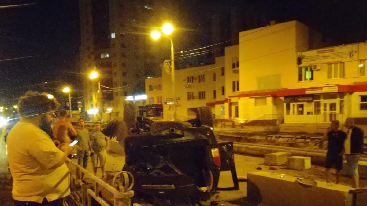 События произошедшие 4 августа. Дтп на солнечной в самаре. 4 августа 2025 года пожар тверь.