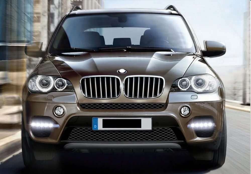 BMW x5 e70 Рестайлинг. BMW x5 e70 led. Ходовые огни BMW x5 e70. BMW x5 e71 Рестайлинг.