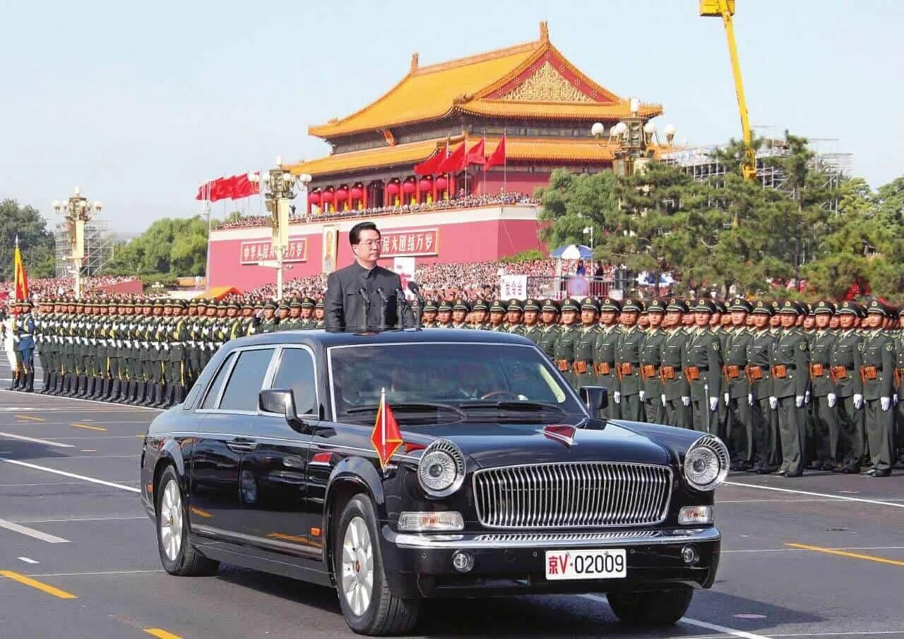 Первый автомобиль в китае. FAW Hongqi l5. FAW Hongqi l5 в России. Хунцы l5. Китайский Хунци.