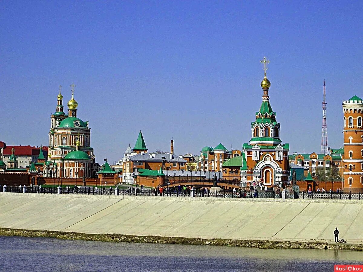 Йошкар ола виды. Республика марий эл йошкар-ола. Марий эл набережная брюгге. Город йошкар-ола. Йошкар оола набережная с верху.