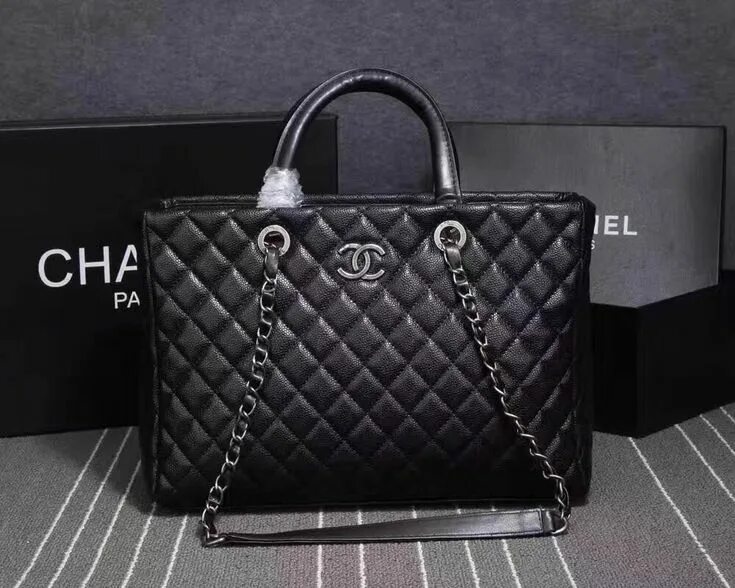 Сумки виттон цум. Chanel сумка тоут. Сумки Шанель гуччи оригинал. Сумка тоут Chanel venta. Сумка Шанель гуччи кожаная ориг.