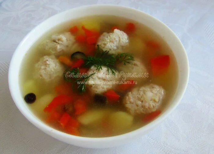 суп с фрикадельками и болгарским перцем. суп с фрикадельками и фасолью. суп с фрикадельками и сыром плавленным. суп с фрикадельками и болгарским перцем. илик шурва.
