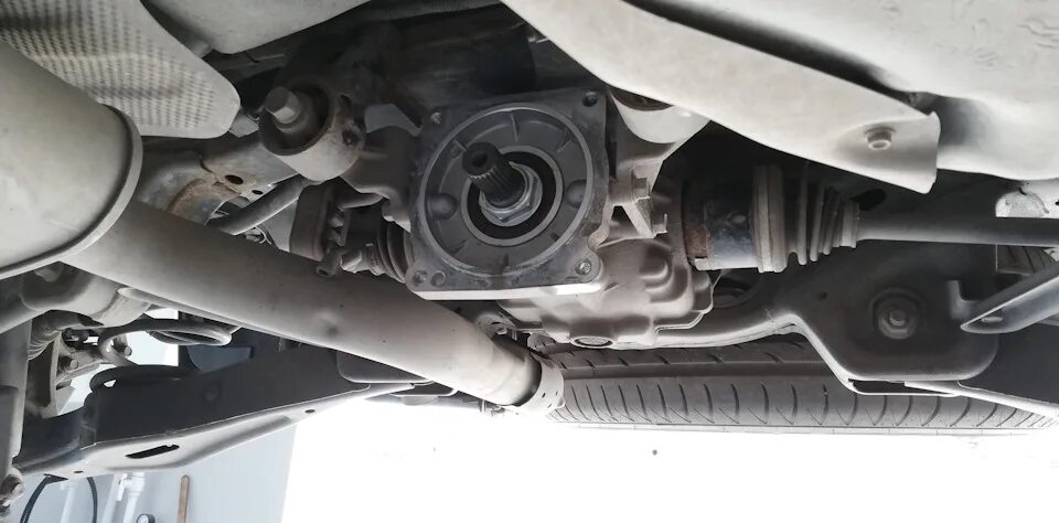 Масляный фильтр киа соренто 2. Замена масла соренто прайм. Моторное масло kia sorento prime дизель. Sorento prime масло в муфту. Замена масла соренто прайм.