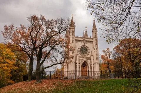Капелла в парке александрия