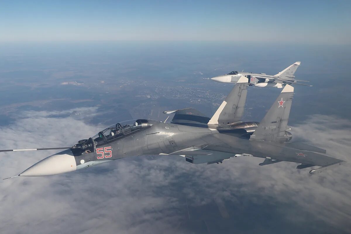 Самолеты тактической авиации. Оперативно тактическая авиация состав. Tornado ecr tigermeet 1998. Оперативно-тактическая авиация ввс россии. Бомбардировщик f-111f.