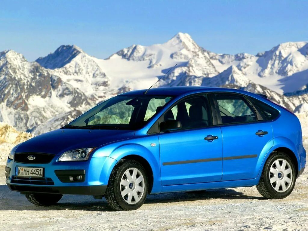 Машина форд фото. Ford Focus 2004 хэтчбек. Форд фокус 2 2004. Форд фокус 2 поколения хэтчбек. Ford Focus II 2004.