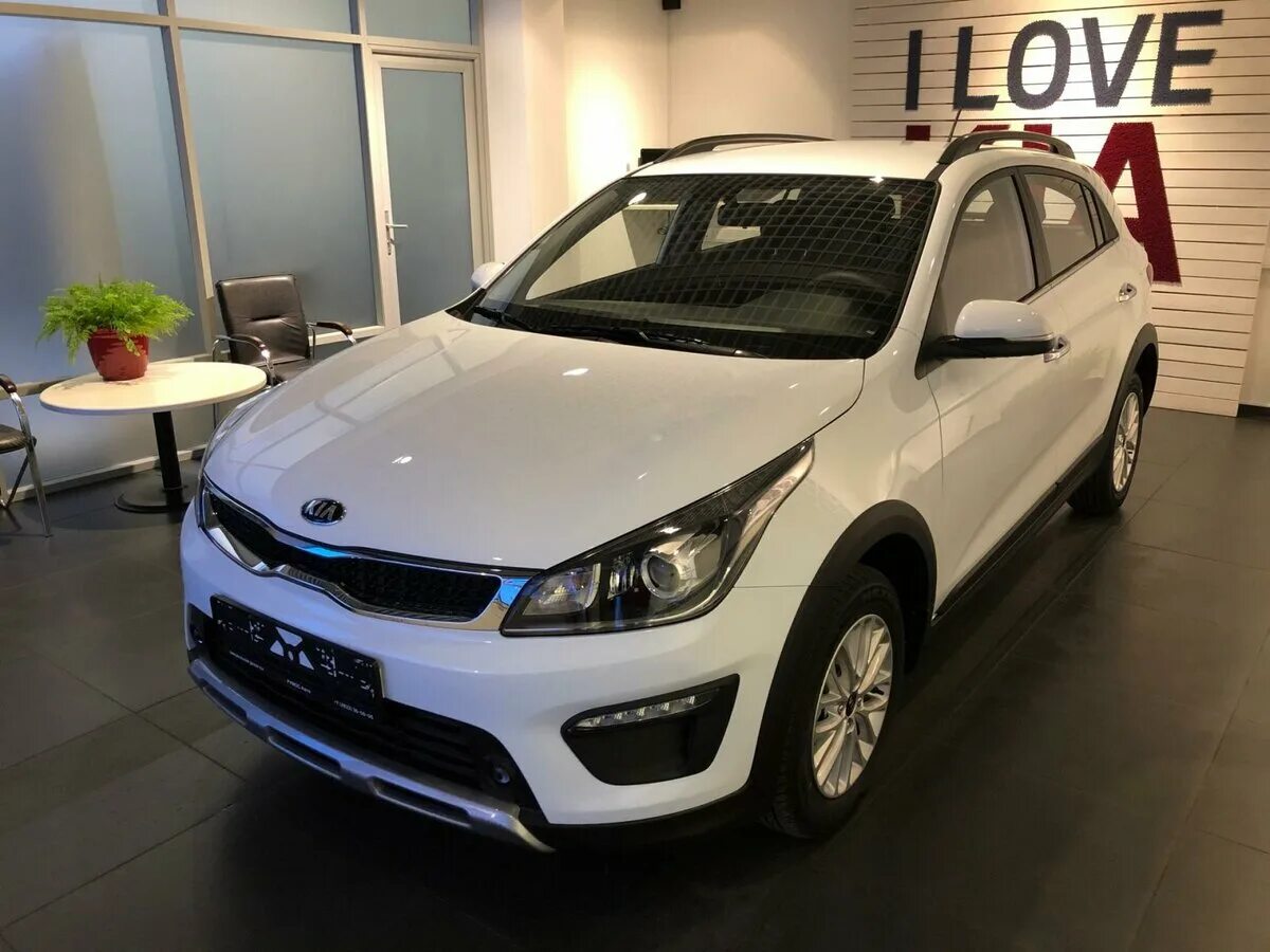 Киа рио икс лайн 2019 года. Kia Rio x-line 2019. Kia Rio x-line 2018. Kia Rio x-line 2019 белый. Киа Рио х-лайн хэтчбек 2018.