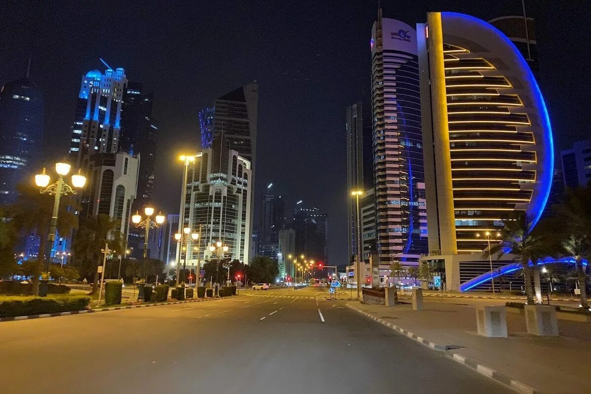 Катар страна газ. Доха Катар. Катар пойтахти. Катар улицы города. Катар столица Доха.